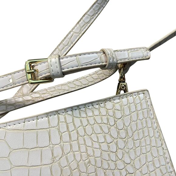 Sondra Roberts | Faux Crocodile Embossed Convertible Clutch Crossbody Bag | Nude - Picture 13 of 14